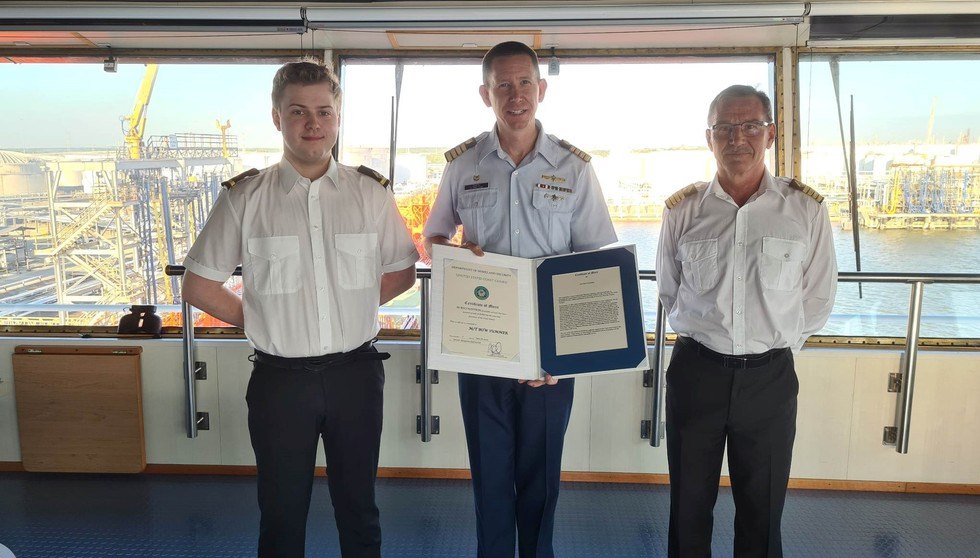 Odfjell crew awarded USCG Certificate of Merit